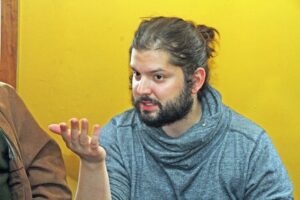 “El Gobierno ha manejado muy mal las reformas educacional y tributaria”