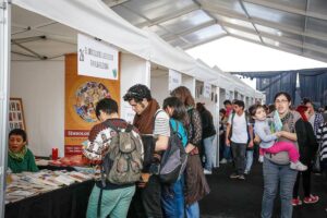 Oráculos y símbolos en Primera  Feria Subantártica del Libro