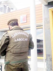 Roban cheques y especies desde la Superintendencia de Educación
