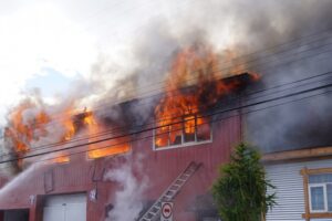 Carabineros confirmó fallecimiento de joven en incendio del cuartel de Bomberos de Puerto Natales