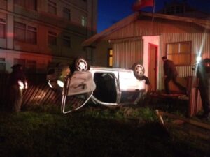Conductor que guiaba en estado de ebriedad protagonizó volcamiento