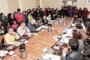 Millonaria inversión por empleos de emergencia abre debate por cesantía
