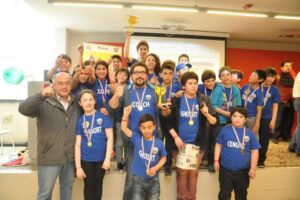 Escuela de Cerro Sombrero ganó concurso regional First Lego League