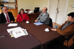 Autoridades ayudarán en problemas sociales y difusión de la cultura originaria