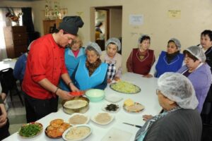 Concurso gastronómico promueve la nutrición equilibrada en adultos mayores