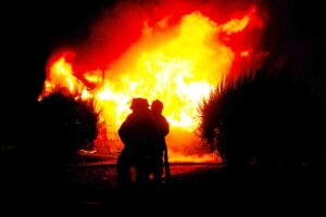 Más de 5 años de cárcel arriesga  mujer por incendio intencional