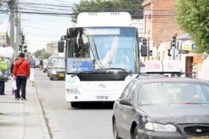 Colectiveros acusan de abuso a Movigas