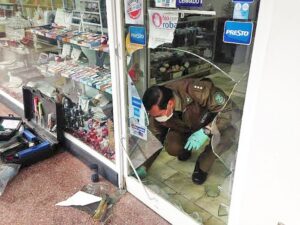 Intensas pesquisas realiza la SIP de Carabineros para aclarar millonario robo a joyería