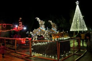 El espíritu navideño ya ilumina a los natalinos