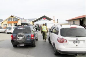 Comenzó masivo tránsito de  argentinos por pasos fronterizos
