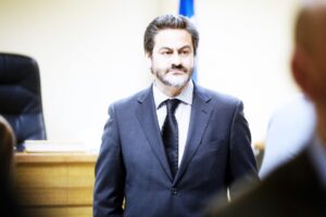 Abogado defensor señala que ex director  de liceo nada tiene que ver en caso sexual