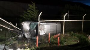 Conductor muere en violento volcamiento en la Ruta 9 Norte