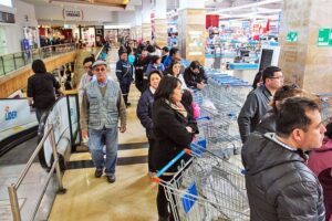 Lider abre en tregua de 48 horas y trabajadores  piden al Gobierno fiscalizar condiciones laborales