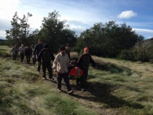 Conaf capacitó a 25 guardaparques en protección del parque Torres del Paine