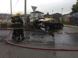 Dos radiotaxis protagonizaron accidente de tránsito en calle Zenteno