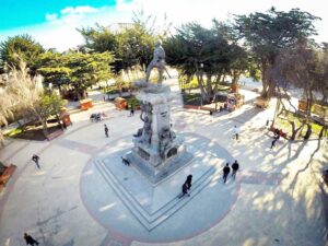 Expertos ubican a Plaza de Armas de  Punta Arenas entre las 10 mejores de Chile