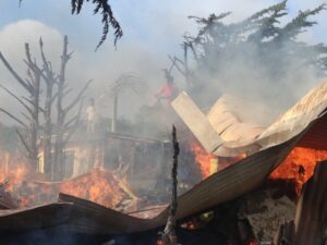 Una persona que se encontraba ahumando carne en su parcela protagonizó incendio