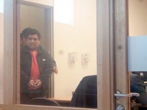 Por la construcción de un muro provocó lesiones graves a vecino