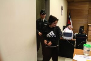 Mujer condenada por homicidio fue liberada y volvió a ser detenida por asalto
