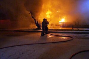 Investigan intencionalidad en incendio ocurrido en Natales