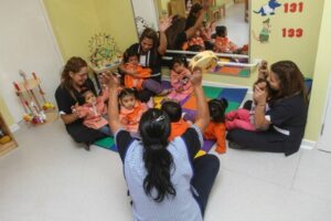 Madres trabajadoras tendrán derecho a sala cuna durante licencias médicas