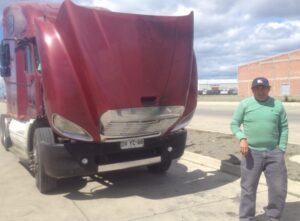 Camionero que viajaba a Punta Arenas se salvó de ataque con bombas molotov