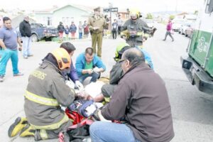 Mañana comenzaría implante de piel a joven afectado por incendio
