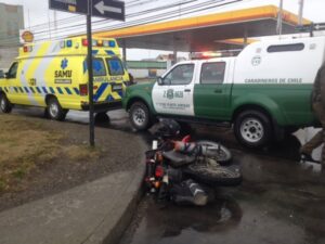 Motociclista que no respetó Ceda el Paso sufrió lesiones leves al impactar con automovilista