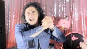 Noche de música y humor en Hotel Casino Dreams
