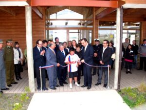 Vecinos y autoridades inauguraron tercera etapa de la costanera Pedro Montt en Natales