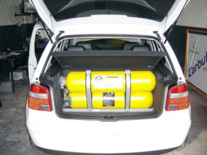 Solicitan autorizar uso de gas natural comprimido en autos particulares