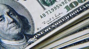 Dólar sigue imparable, termina la jornada en $ 627