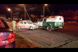 Conductor que andaba ebrio y en contra del tránsito chocó a vehículo de Carabineros