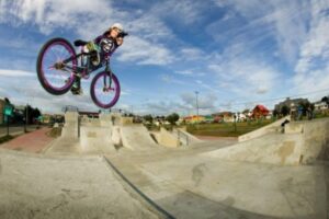 Punta Arenas recibe a los mejores competidores del mundo en BMX  estilo libre