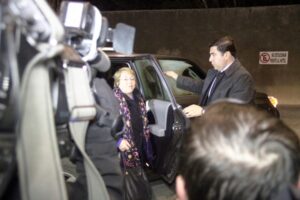 Bachelet concreta hoy segunda visita a la región: pasará por Puerto Williams y Porvenir
