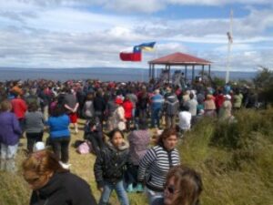 Esperan a miles de fieles en gruta de la Virgen de Montserrat