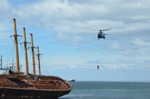 Armada incorporó moderno helicóptero para tareas de rescate en Magallanes