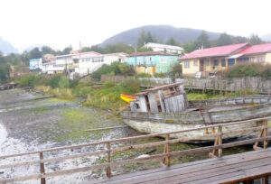 Ruta Tortel - Puerto Natales tendrá énfasis turístico y no incluirá transporte de camiones
