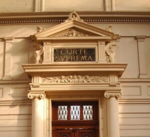 Un total de 3.384 nuevos abogados juraron el 2014 ante la Corte Suprema