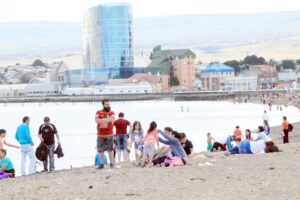 Temperaturas subirían hasta los 22 ºC a contar del próximo jueves