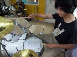 Hoy se realizará presentación  del taller de  música del Centro Juan Wesley