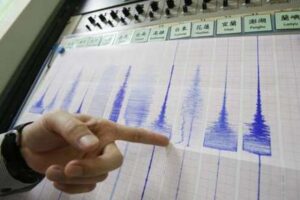Un nuevo y fuerte sismo sacude al norte del país