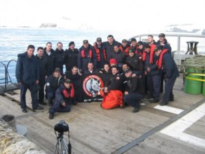Finalizan tareas de la Patrulla Naval Antártica