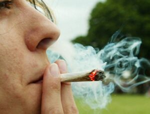 Desde este jueves es legal fumar marihuana en Washington