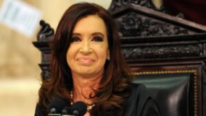 Presidenta de Argentina es imputada por presunto encubrimiento en atentado a la AMIA