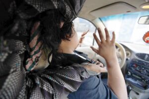 Con cuchillo asaltaron a taxista y le robaron medio millón de pesos