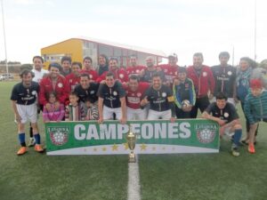 Búfalos mojados se quedó con la Súper Copa de la Liga Leñadura