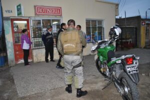 Detenidos por asalto mantenían diversas causas judiciales y uno se fue a prisión
