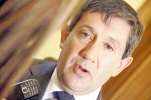 “Dentro del Gobierno hay personeros que no estuvieron nunca con la Presidenta”