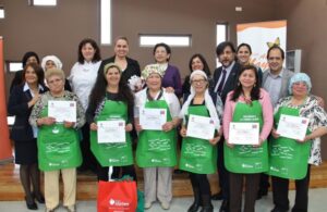 Con novedosas recetas debutó primer concurso gastronómico para adultos mayores de la comuna